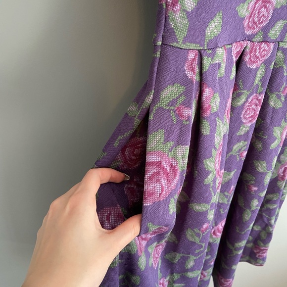 Dark Purple Floral Dress - Picture 4 of 4
